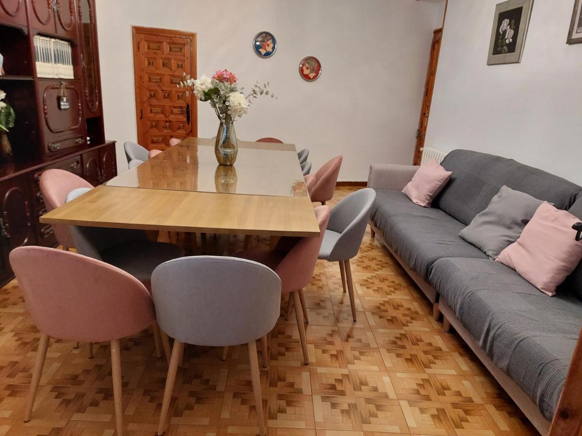 فيلا Casa La Plazuelilla تشينتشون المظهر الخارجي الصورة